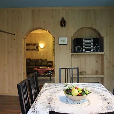 Emma Homestay *